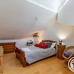 Aubigné-sur-layon, 3 Pièces, 8 Personnes - Fr-1-622-19 * Aubigne-sur-Layon
