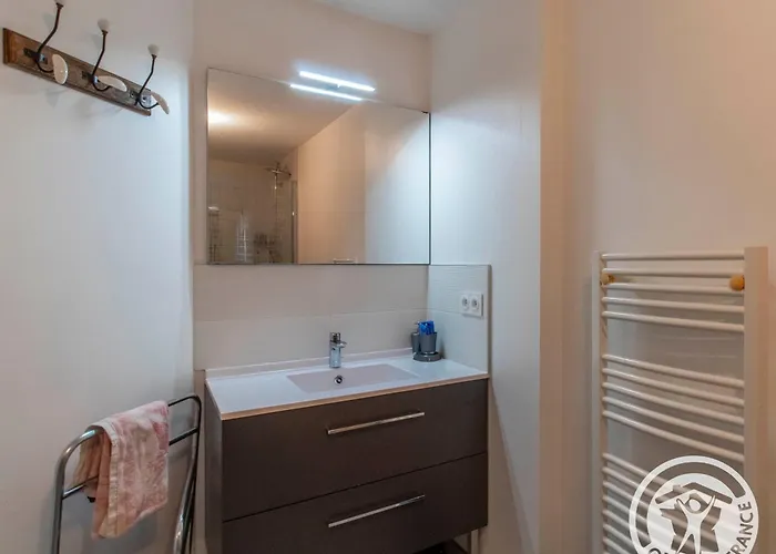 Avec Jardin Au Coeur Du Vignoble Du Layon, Proche Saumur, 9 Couchages, Velos Inclus - Fr-1-622-19 Aubigne-sur-Layon