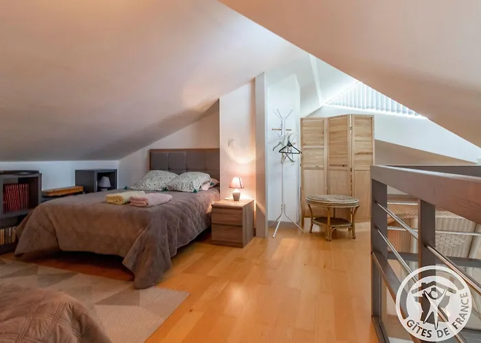 Avec Jardin Au Coeur Du Vignoble Du Layon, Proche Saumur, 9 Couchages, Velos Inclus - Fr-1-622-19 * Aubigne-sur-Layon